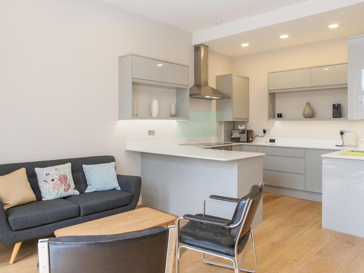 Pass The Keys - Spacious Flat With Private Sun Terrace In South East Λονδίνο Εξωτερικό φωτογραφία