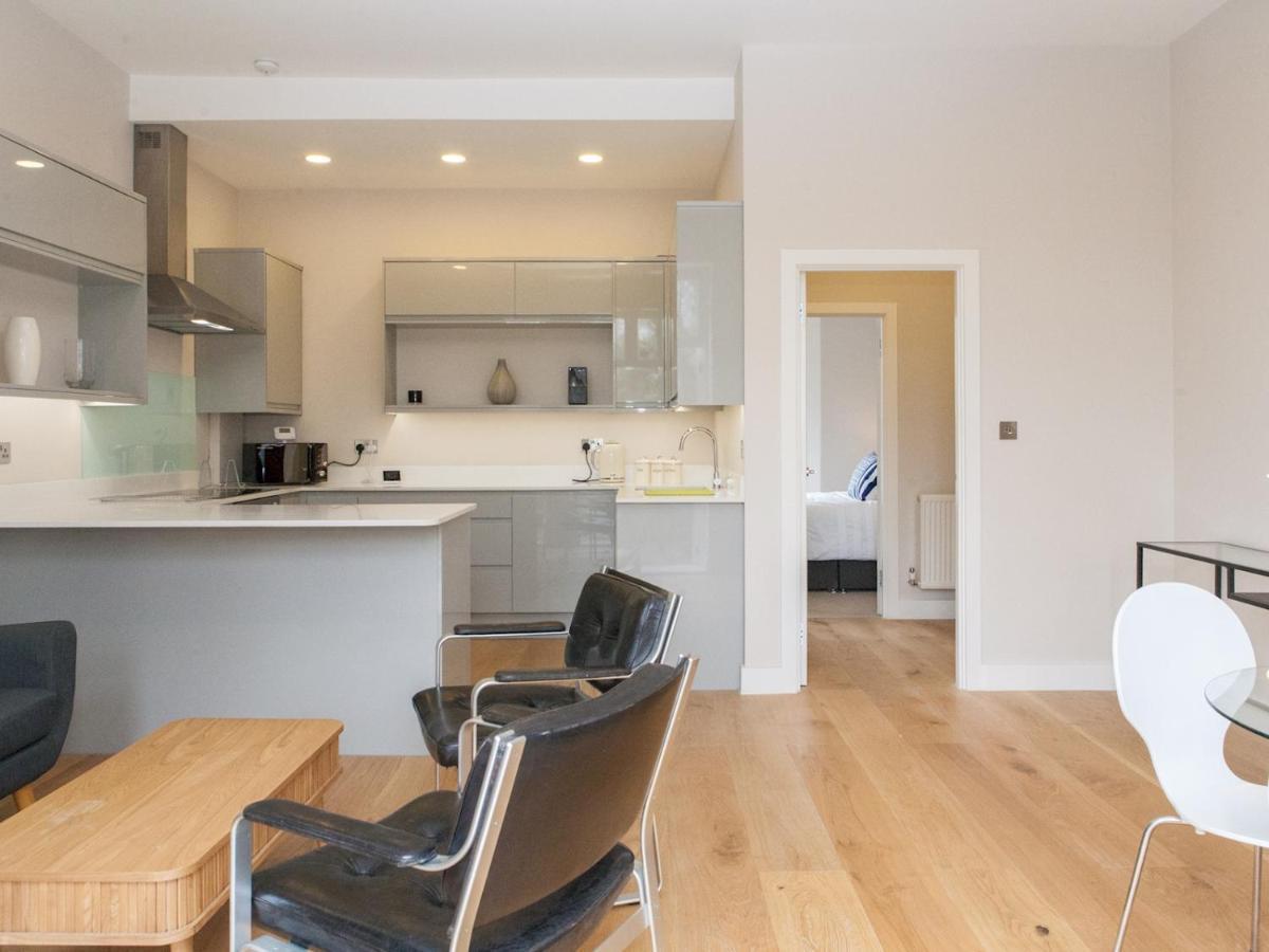 Pass The Keys - Spacious Flat With Private Sun Terrace In South East Λονδίνο Εξωτερικό φωτογραφία